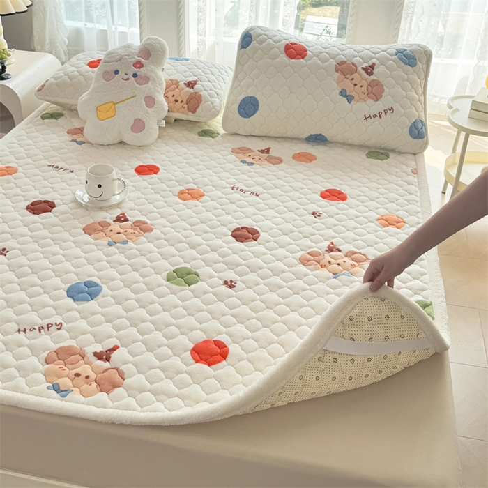 91家纺网 家纺一手货源 找家纺 （总）优选 2025热款外贸跨境电商热销款冬季加厚牛奶绒印花床垫床垫学生单人宿舍上下铺