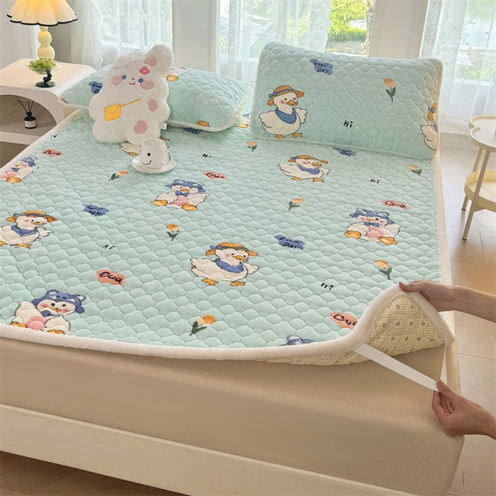 91家纺网 家纺一手货源 找家纺 （总）优选 2025热款外贸跨境电商热销款冬季加厚牛奶绒印花床垫床垫学生单人宿舍上下铺