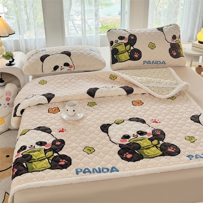 91家纺网 家纺一手货源 找家纺 优选 2025热款外贸跨境电商热销款冬季加厚牛奶绒印花床垫床垫学生单人宿舍上下铺 可爱熊猫