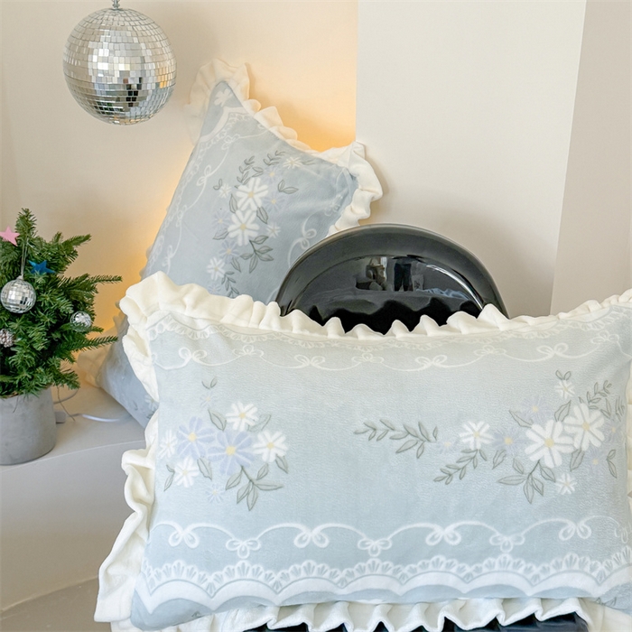 91家纺网 家纺一手货源 找家纺 潘朵拉家纺 2025立体着色雕花系列牛奶绒四件套 蓝韵