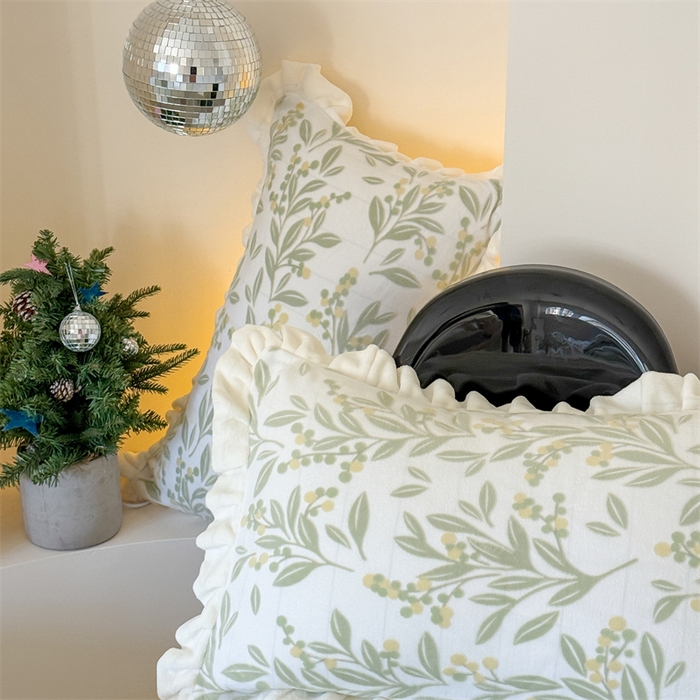 91家纺网 家纺一手货源 找家纺 潘朵拉家纺 2025立体着色雕花系列牛奶绒四件套 叶韵-绿