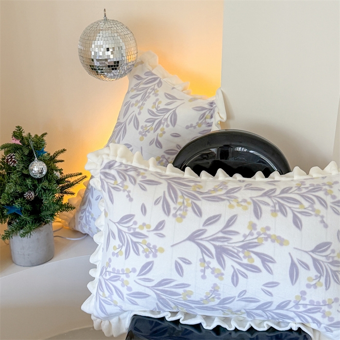 91家纺网 家纺一手货源 找家纺 潘朵拉家纺 2025立体着色雕花系列牛奶绒四件套 叶韵-紫