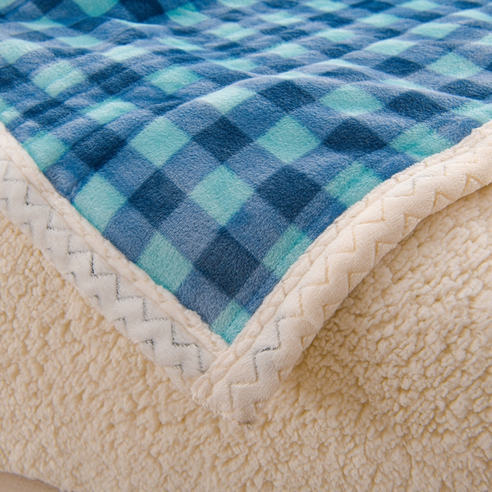 91家纺网 家纺一手货源 找家纺 圣靓 2025新款牛奶绒羊羔绒双层毛毯 蓝色天空