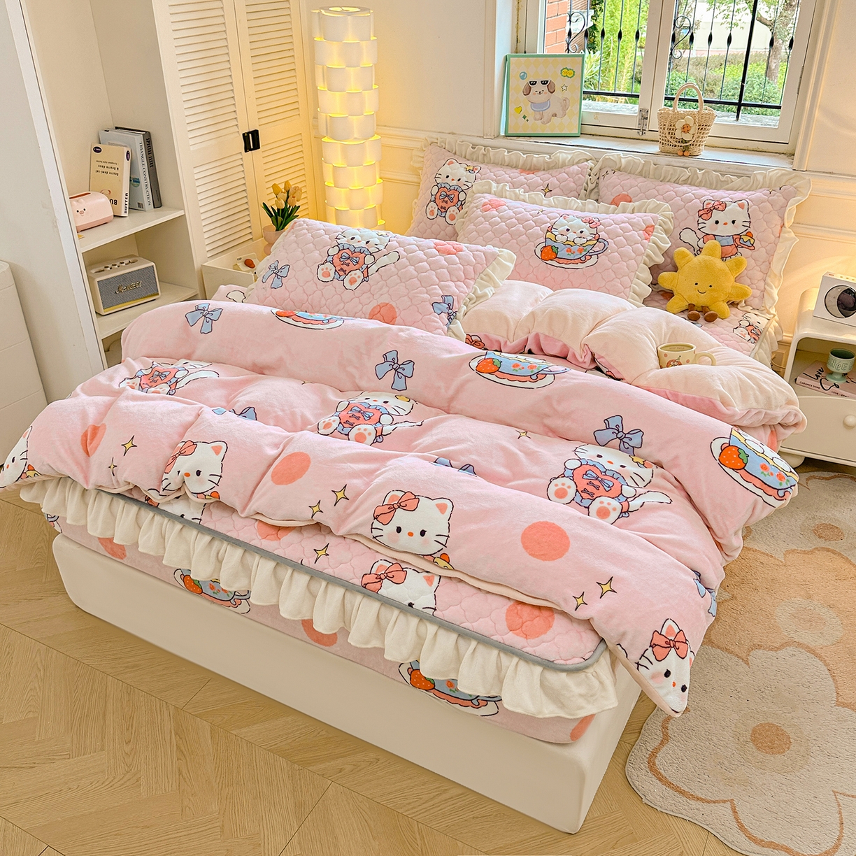 91家纺网 家纺一手货源 找家纺 （总）康纳利 2024新款A类抗菌加厚牛奶绒夹棉花边款床笠看搭配同款四件套提供买家秀