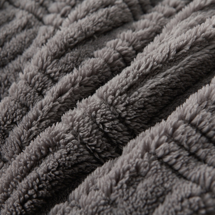 91家纺网 家纺一手货源 找家纺 圣靓 2025新款高克重塔芙绒毯子毛毯 恬梦深灰