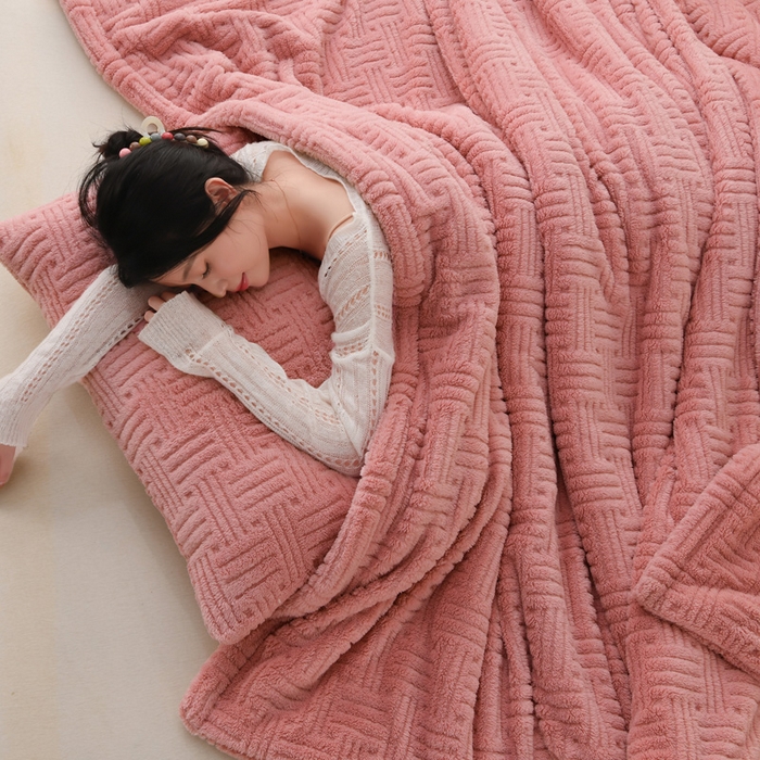 91家纺网 家纺一手货源 找家纺 圣靓 2025新款高克重塔芙绒毯子毛毯 恬梦樱粉