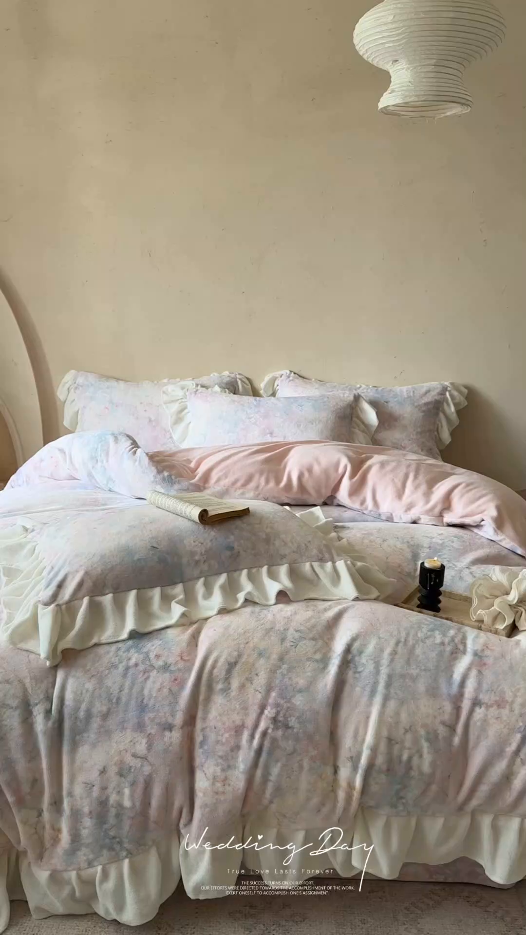 91家纺网 家纺一手货源 找家纺 潘朵拉家纺 2025全消光牛奶绒数码印花款四件套 梦溪花影