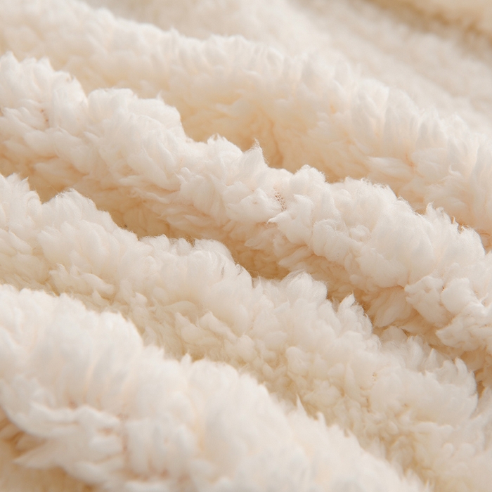 91家纺网 家纺一手货源 找家纺 圣靓 2025新款雪花羊羔绒双层毯子毛毯 雪花