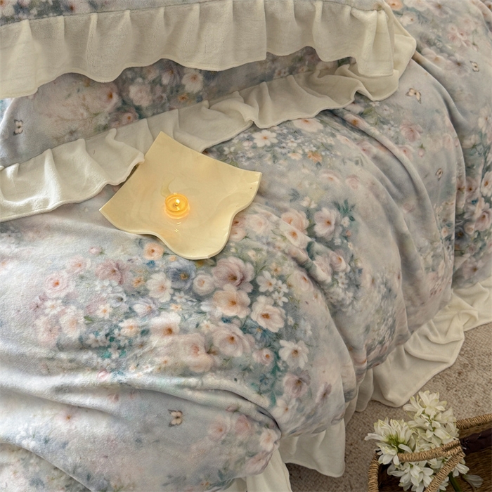 91家纺网 家纺一手货源 找家纺 潘朵拉家纺 2025全消光牛奶绒数码印花款四件套 紫韵幽梦