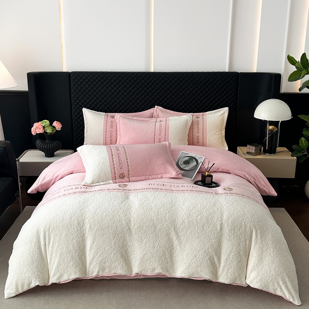 91家纺网 家纺一手货源 找家纺 （总）沐棉家居 2025新款字母刺绣雕花牛奶绒四件套