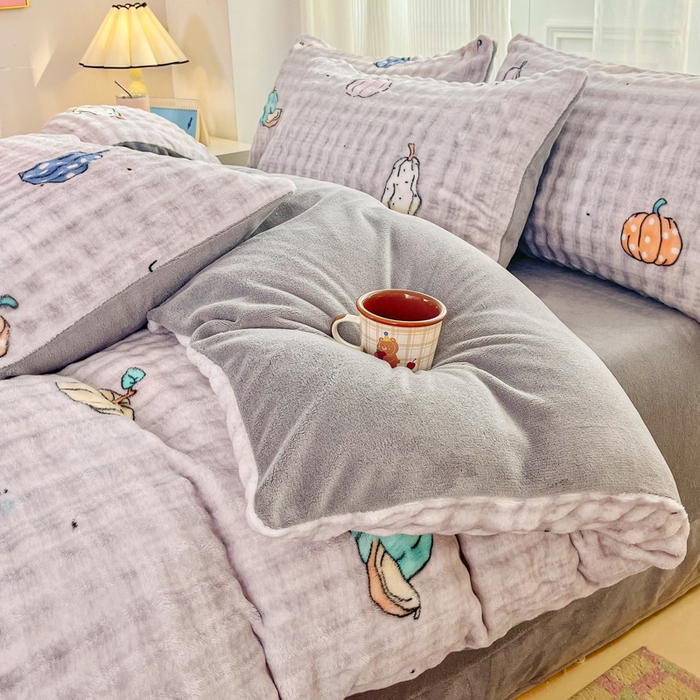 91家纺网 家纺一手货源 找家纺 梦纤绒 2025新款保暖舒适亲肤泡泡绒四件套灰南瓜