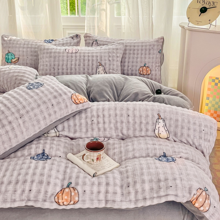 91家纺网 家纺一手货源 找家纺 梦纤绒 2025新款保暖舒适亲肤泡泡绒四件套灰南瓜