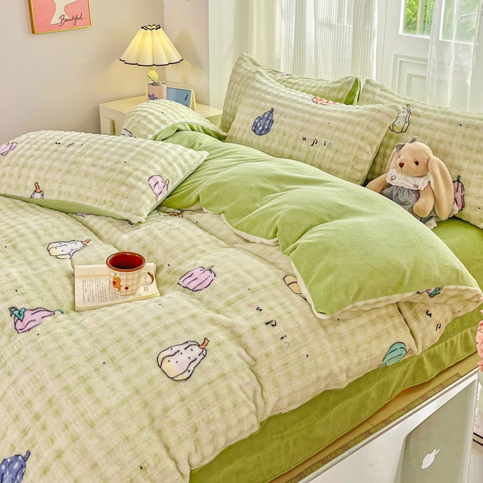 91家纺网 家纺一手货源 找家纺 梦纤绒 2025新款保暖舒适亲肤泡泡绒四件套绿南瓜