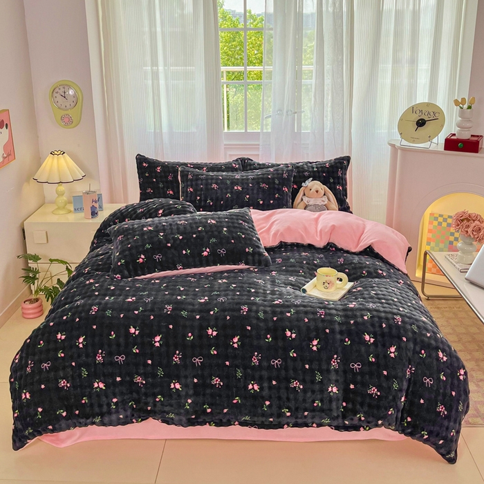 梦纤绒 2025新款保暖舒适亲肤泡泡绒四件套黑底小红花