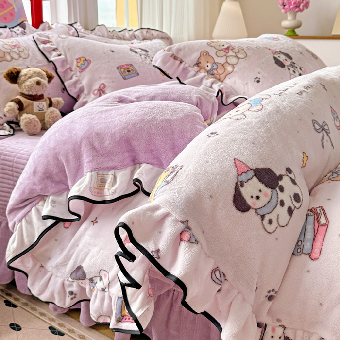 91家纺网 家纺一手货源 找家纺 （总）简一 2025新款牛奶绒花边床盖四件套