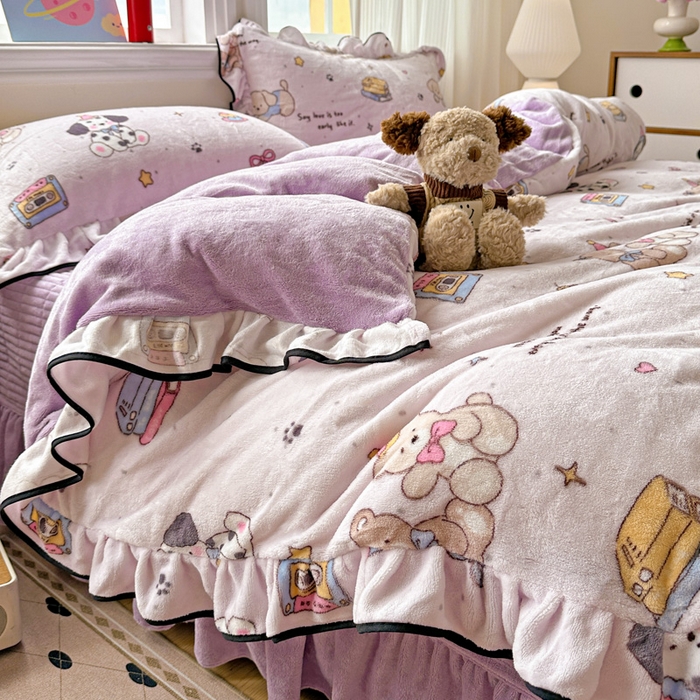 91家纺网 家纺一手货源 找家纺 （总）简一 2025新款牛奶绒花边床盖四件套