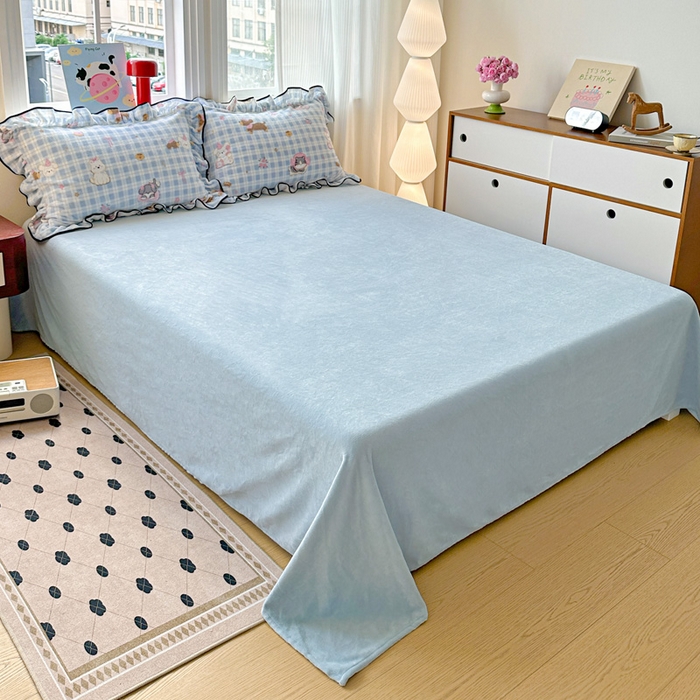 91家纺网 家纺一手货源 找家纺 简一 2025新款牛奶绒花边床盖四件套 萌宠之家