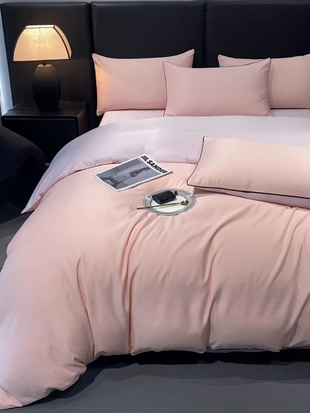 91家纺网 家纺一手货源 找家纺 悦然毛巾被 2025新款全棉纯棉素色双拼四件套 香叶粉+罗兰紫