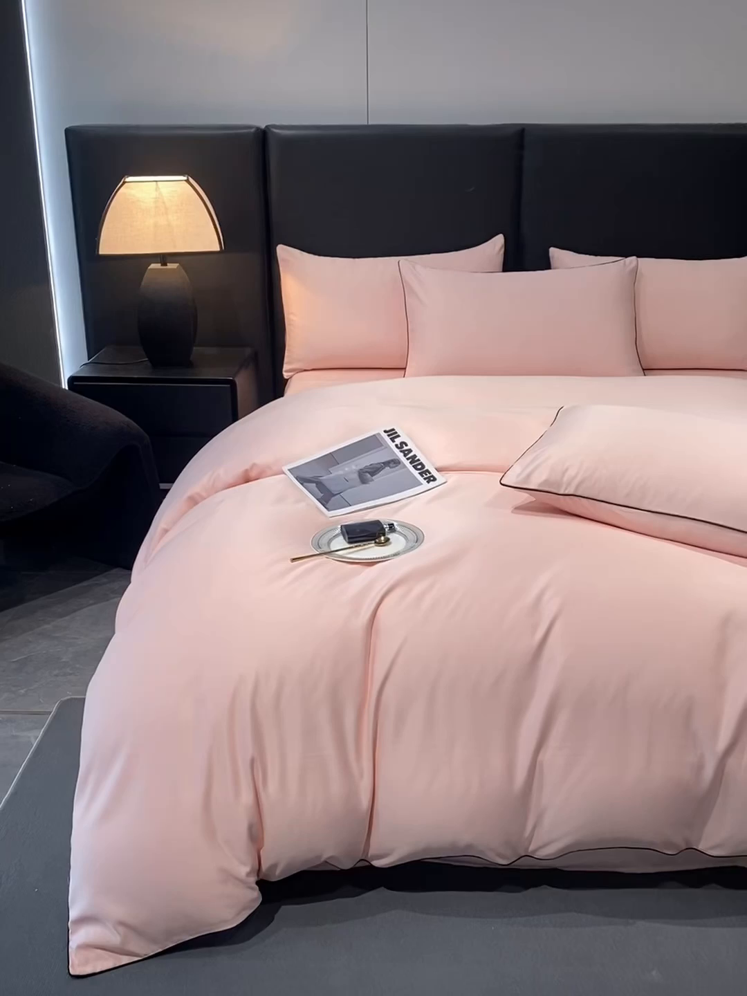 91家纺网 家纺一手货源 找家纺 悦然毛巾被 2025新款全棉纯棉素色双拼四件套 樱花粉