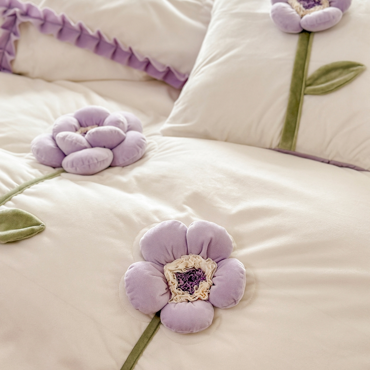 91家纺网 家纺一手货源 找家纺 （总）淑女公社家纺 2025秋冬新款韩国绒多功能被套床盖款四件套-向阳花