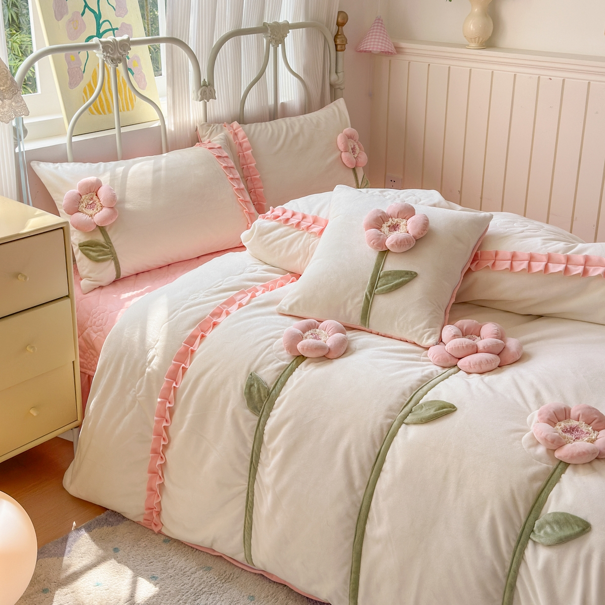 91家纺网 家纺一手货源 找家纺 （总）淑女公社家纺 2025秋冬新款韩国绒多功能被套床盖款四件套-向阳花