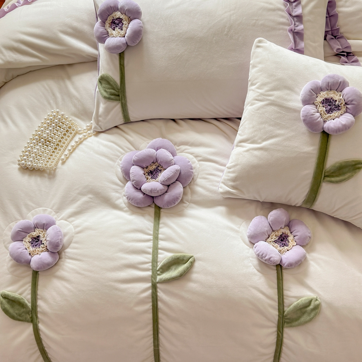 91家纺网 家纺一手货源 找家纺 淑女公社家纺 2025秋冬新款韩国绒多功能被套床盖款四件套-向阳花 向阳花 紫