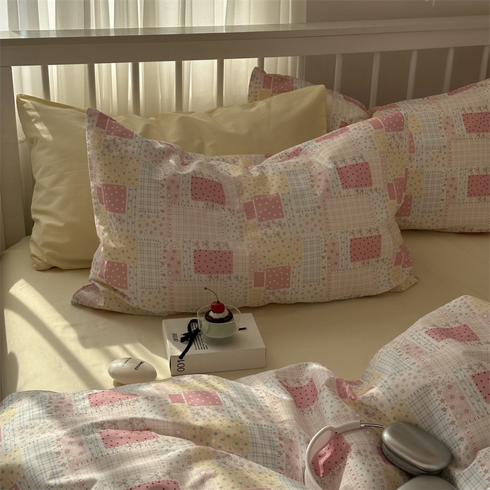 91家纺网 家纺一手货源 找家纺 尺素 2025新款纯棉卡通ins风四件套可爱少女风全棉被套纯色1.8床笠加大床单学生1.2三件套 格调粉--奶黄