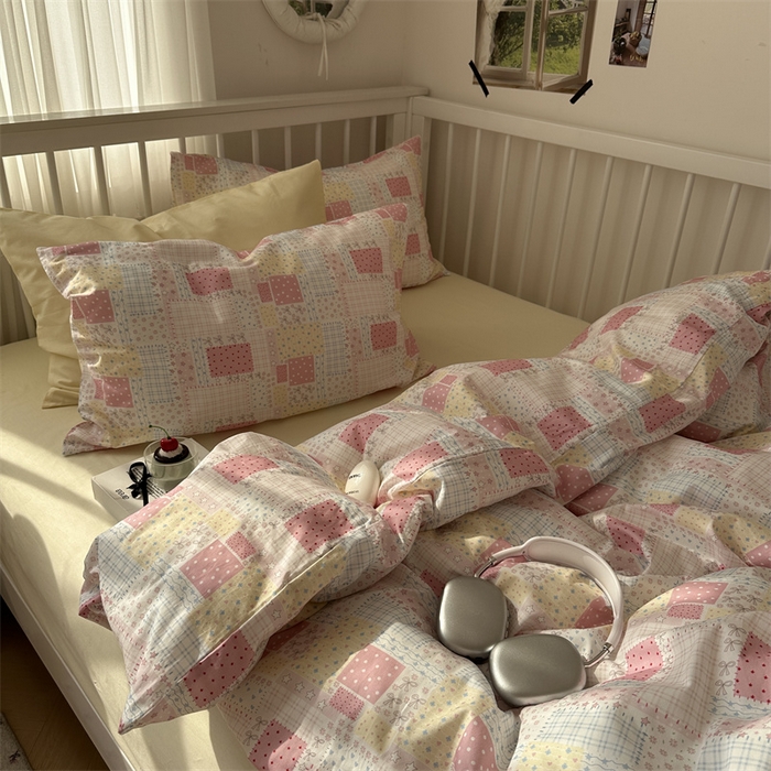 91家纺网 家纺一手货源 找家纺 尺素 2025新款纯棉卡通ins风四件套可爱少女风全棉被套纯色1.8床笠加大床单学生1.2三件套 格调粉--奶黄