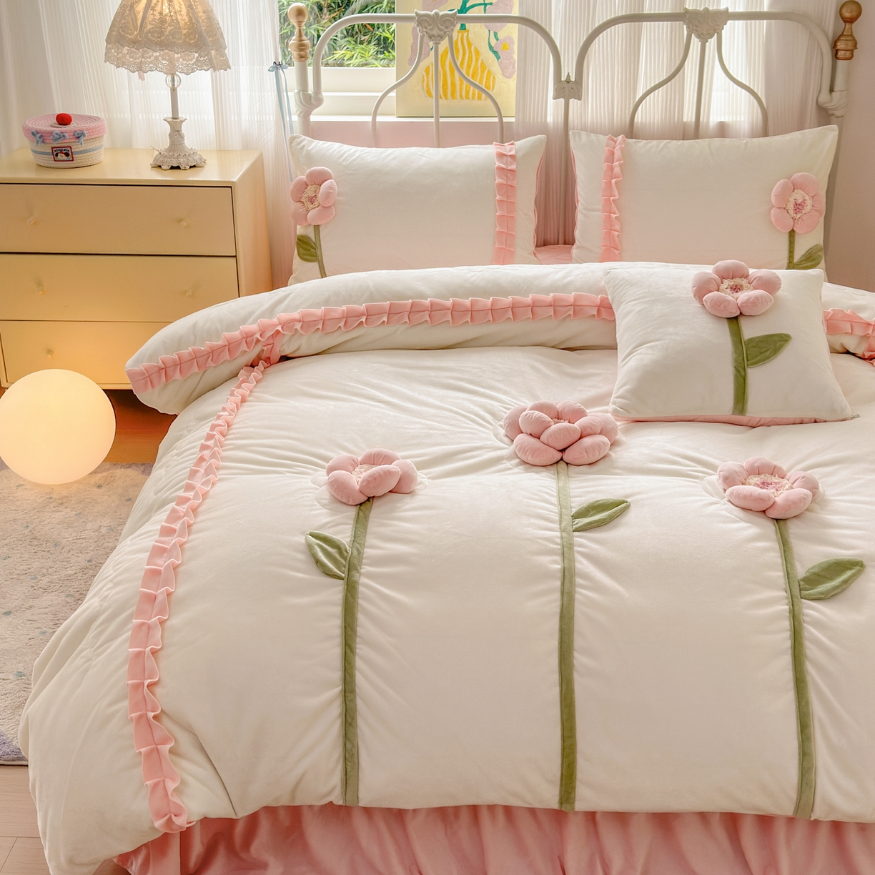 91家纺网 家纺一手货源 找家纺 淑女公社家纺 2025秋冬新款韩国绒多功能被套床盖款四件套-向阳花 向阳花 粉