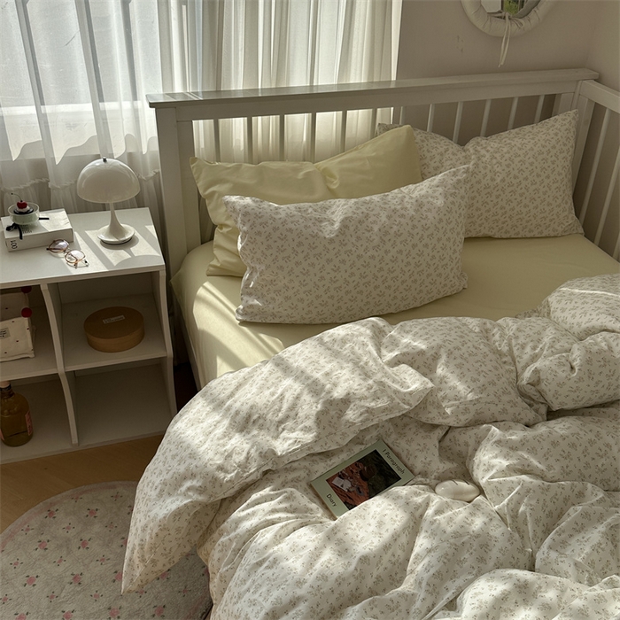 91家纺网 家纺一手货源 找家纺 尺素 2025新款纯棉卡通ins风四件套可爱少女风全棉被套纯色1.8床笠加大床单学生1.2三件套 清梦--浅黄