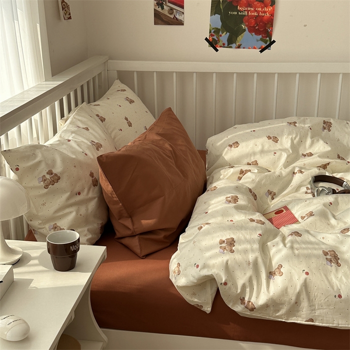 91家纺网 家纺一手货源 找家纺 尺素 2025新款纯棉卡通ins风四件套可爱少女风全棉被套纯色1.8床笠加大床单学生1.2三件套 小熊软糖--焦糖