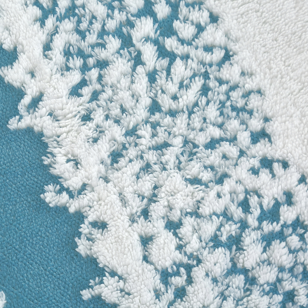 91家纺网 家纺一手货源 找家纺 巴木赫 2025新款渐变色阳离子双层羊羔绒毯子毛毯 渐变孔雀蓝