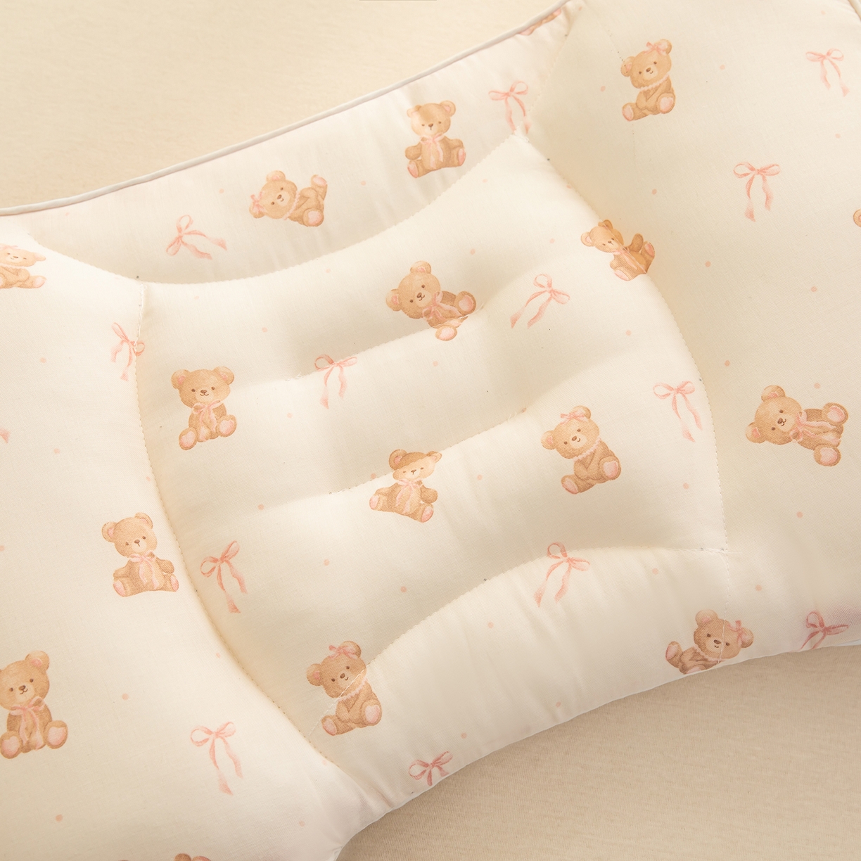 91家纺网 家纺一手货源 找家纺 贵夫人 2025新款卡通纯棉分区护脊枕枕头枕芯 小熊甜心30*50一对