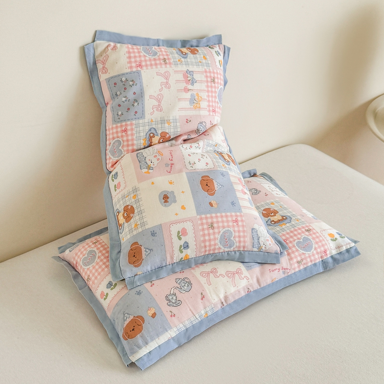 91家纺网 家纺一手货源 找家纺 贵夫人 2025新款卡通儿童100%纯棉花枕 枕头枕芯 萌宠格子铺儿童一对