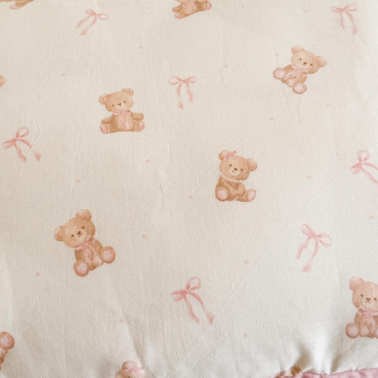 91家纺网 家纺一手货源 找家纺 贵夫人 2025新款卡通儿童100%纯棉花枕 枕头枕芯 小熊甜心儿童一只