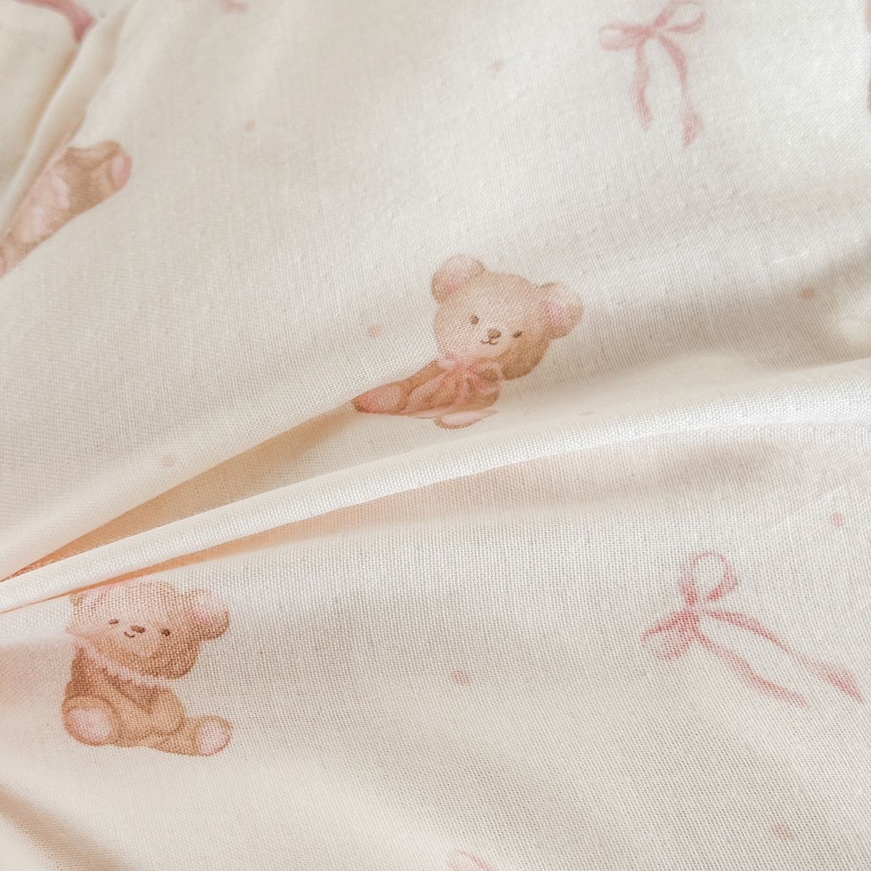 91家纺网 家纺一手货源 找家纺 贵夫人 2025新款卡通儿童100%纯棉花枕 枕头枕芯 小熊甜心学生一只