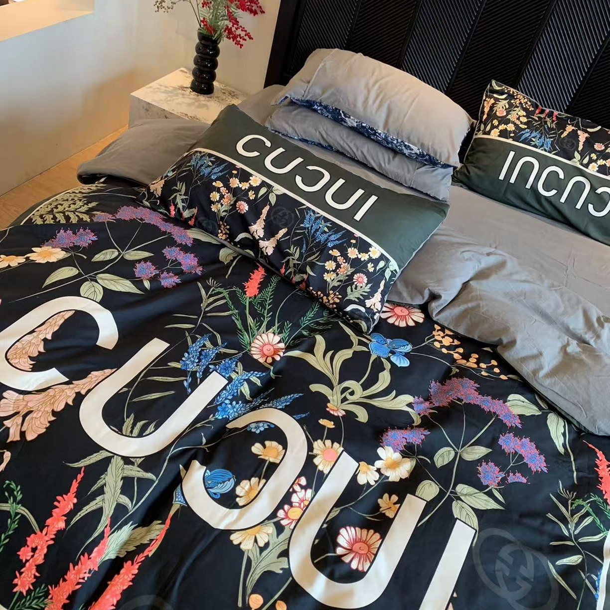 91家纺网 家纺一手货源 找家纺 花沐家居 2025新款数码印花潮牌云朵棉四件套 花千树