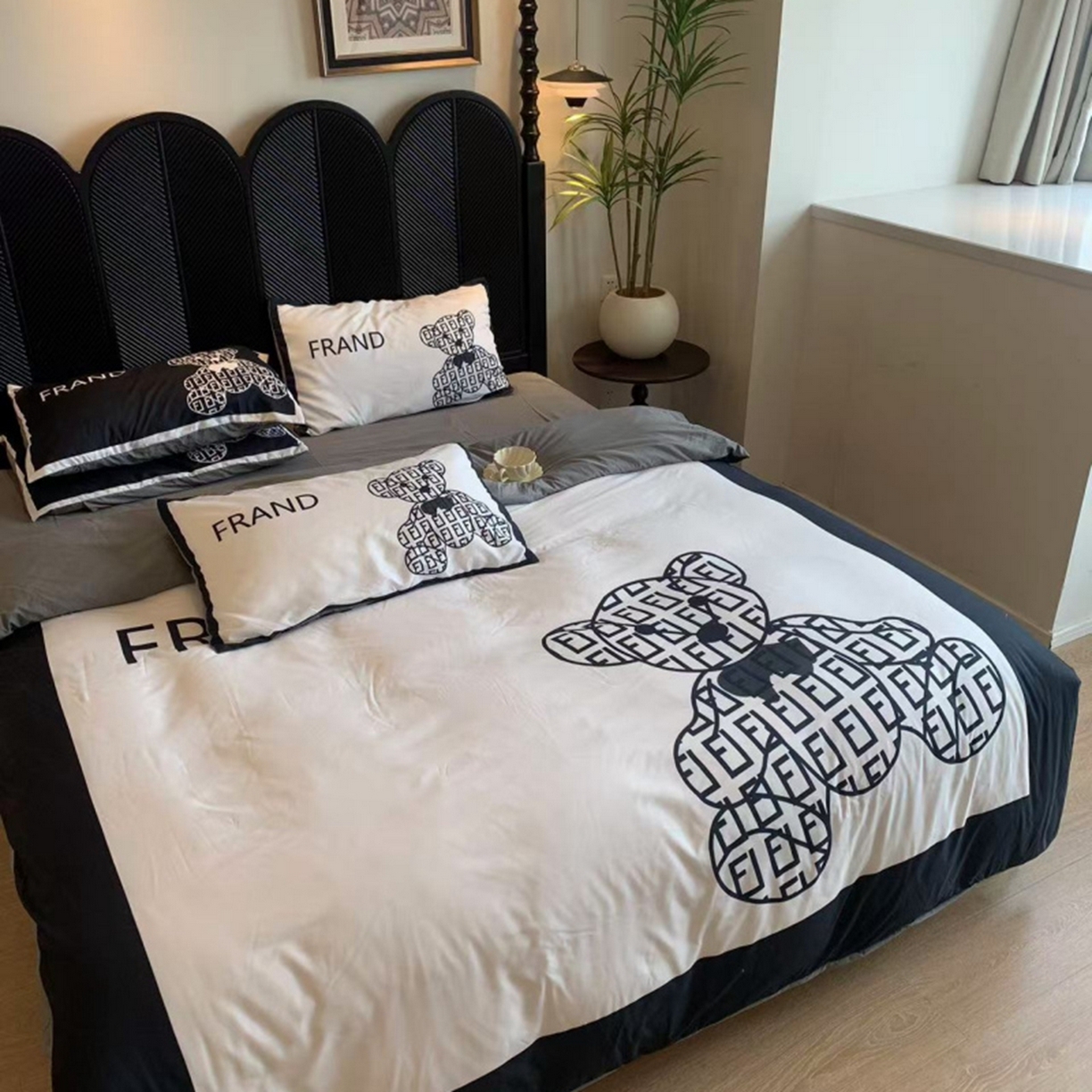 花沐家居 2025新款数码印花潮牌云朵棉四件套 小白熊