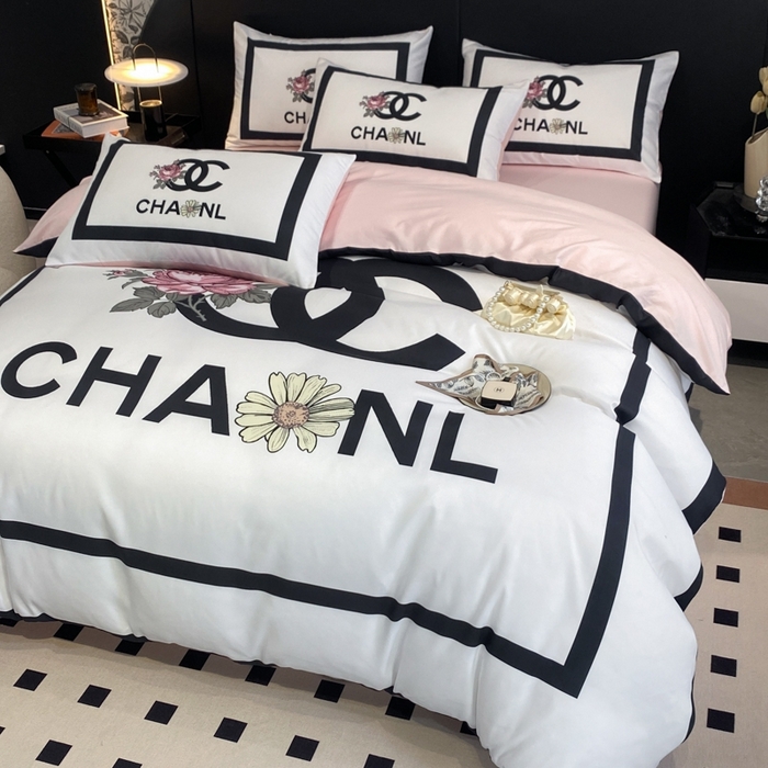 91家纺网 家纺一手货源 找家纺 花沐家居 2025新款 潮牌亲肤纯棉四件套 白香