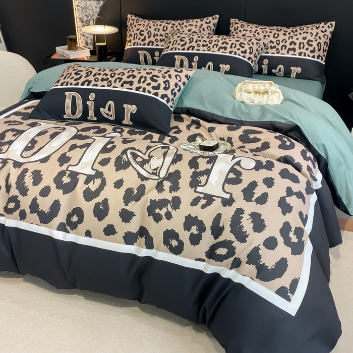 91家纺网 家纺一手货源 找家纺 （总）花沐家居 2025新款 潮牌亲肤纯棉四件套