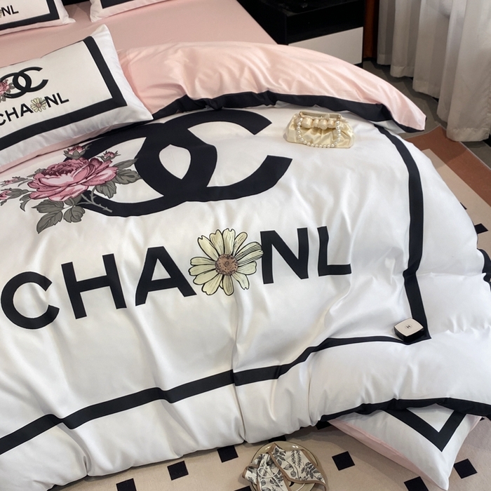 91家纺网 家纺一手货源 找家纺 花沐家居 2025新款 潮牌亲肤纯棉四件套 白香