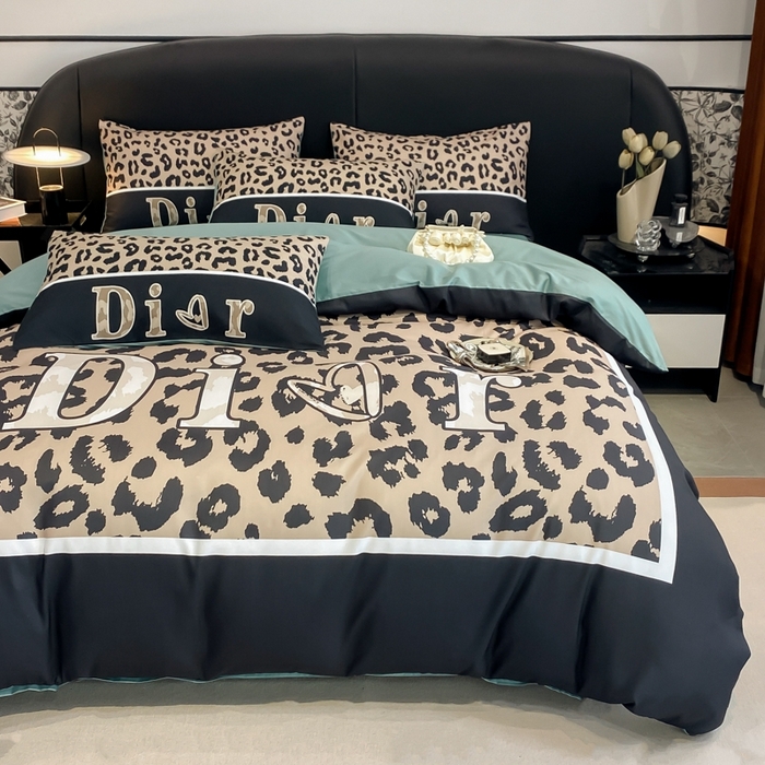 91家纺网 家纺一手货源 找家纺 花沐家居 2025新款 潮牌亲肤纯棉四件套 豹纹迪