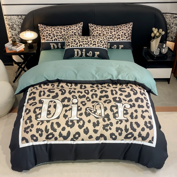 91家纺网 家纺一手货源 找家纺 花沐家居 2025新款 潮牌亲肤纯棉四件套 豹纹迪