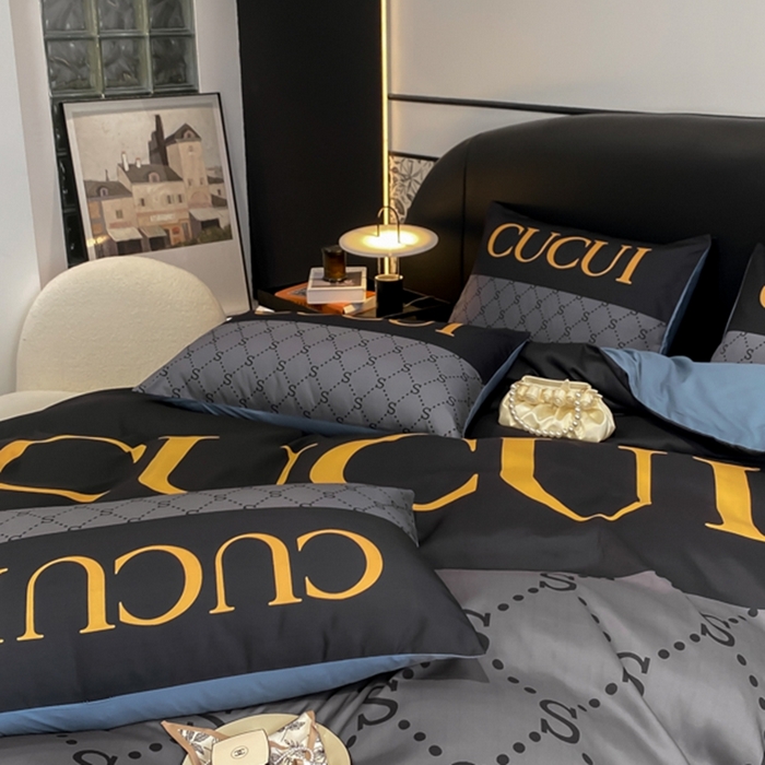 91家纺网 家纺一手货源 找家纺 花沐家居 2025新款 潮牌亲肤纯棉四件套 古拼