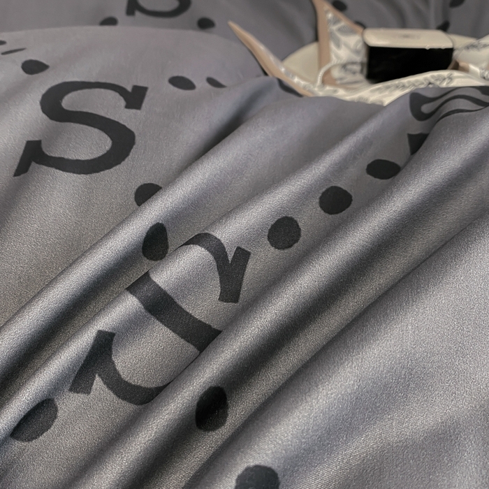 91家纺网 家纺一手货源 找家纺 花沐家居 2025新款 潮牌亲肤纯棉四件套 古拼