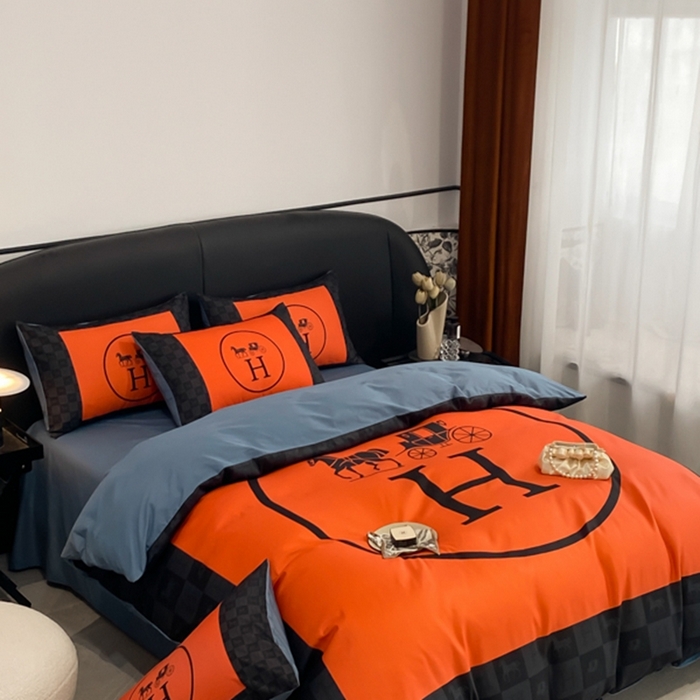 91家纺网 家纺一手货源 找家纺 花沐家居 2025新款 潮牌亲肤纯棉四件套 橘马