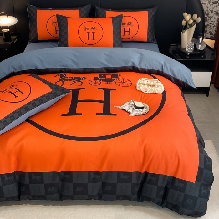 91家纺网 家纺一手货源 找家纺 花沐家居 2025新款 潮牌亲肤纯棉四件套 橘马