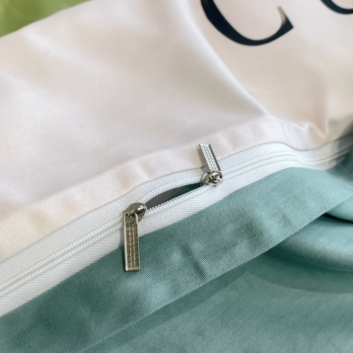 91家纺网 家纺一手货源 找家纺 花沐家居 2025新款 潮牌亲肤纯棉四件套 绿色花朵