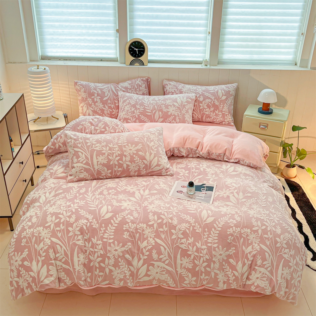 91家纺网 家纺一手货源 找家纺 （总）星座  2025新款牛奶绒雕花绒四件套