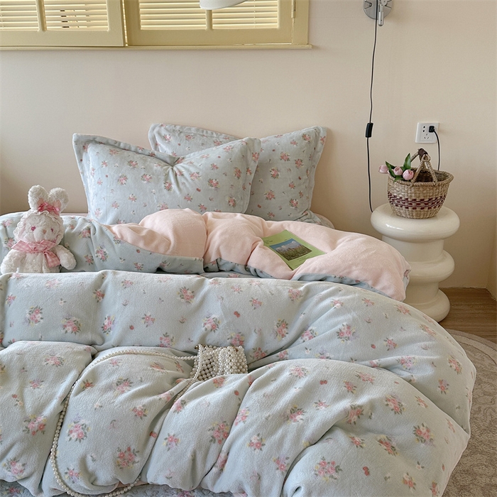 91家纺网 家纺一手货源 找家纺 潘朵拉家纺 2025新款牛奶绒床盖款四件套 清欢